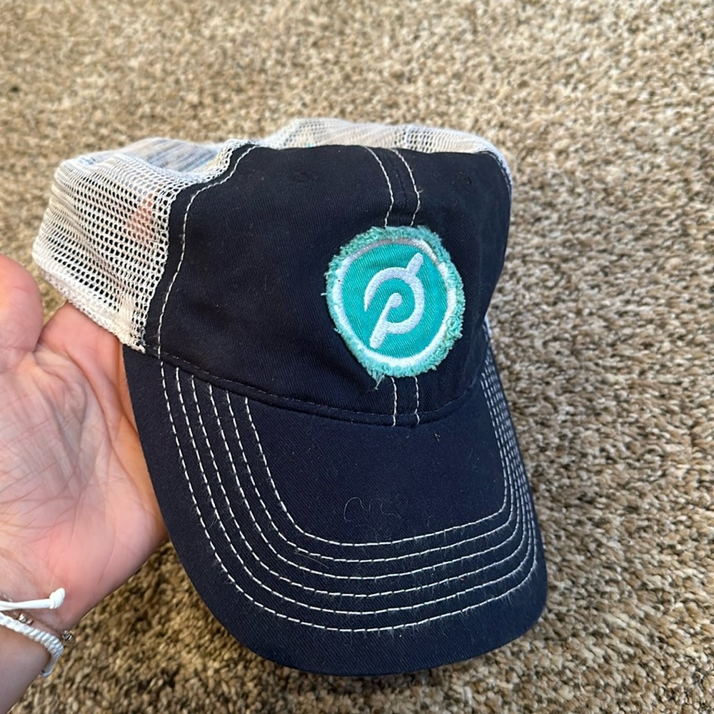 Peloton hat